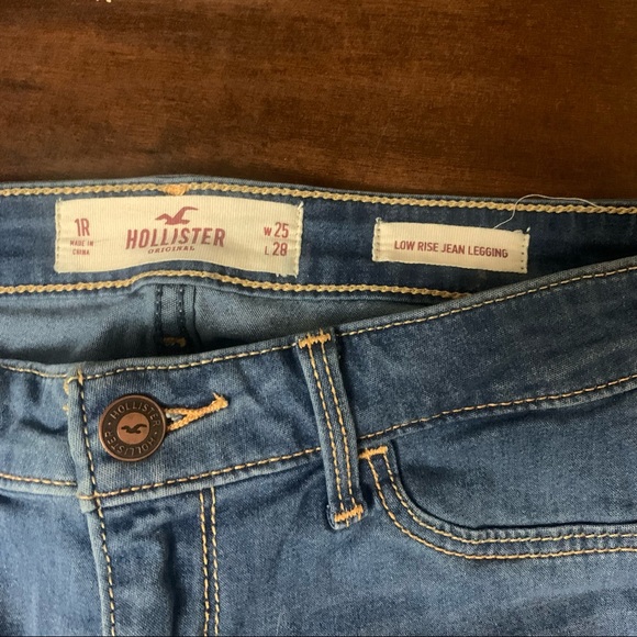 Hollister Jeans Low Rise Jean Leggings - Picture 2 of 5